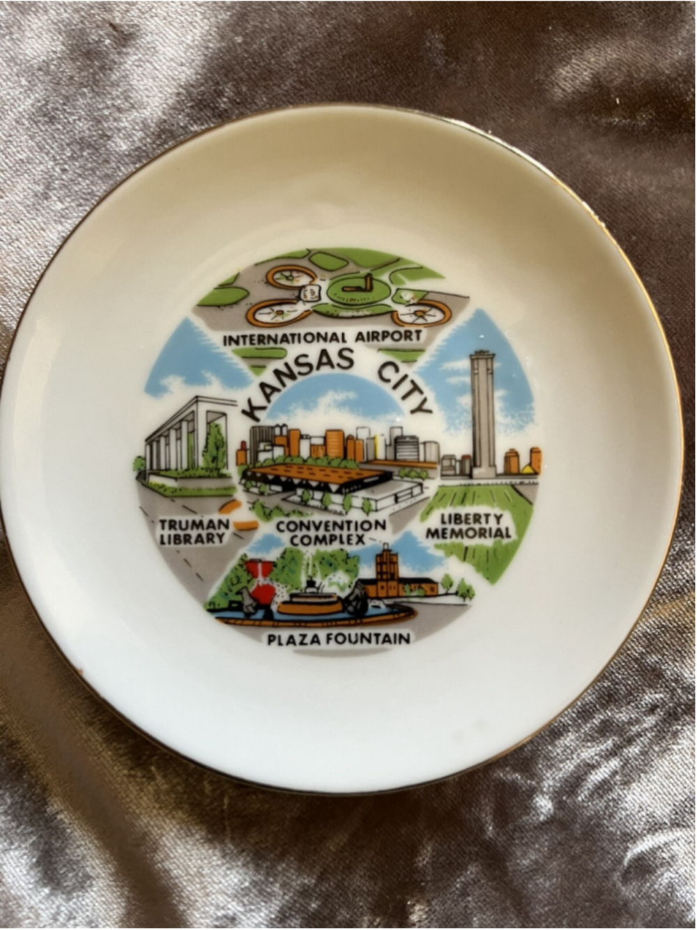 VINTAGE KANSAS CITY SOUVENIR MINI SAUCER , SEE PHOTOS